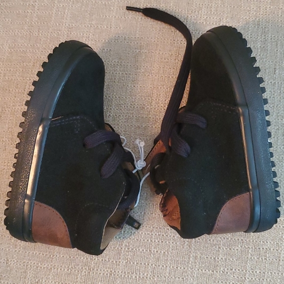 ❤ Adorable Baby Boots - Picture 6 of 7